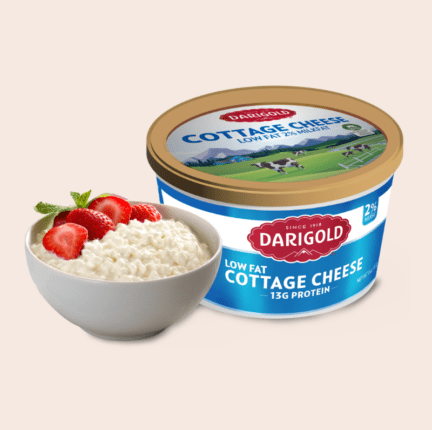 cottage-cheese-bowl-with-low-fat-cottage-cheese